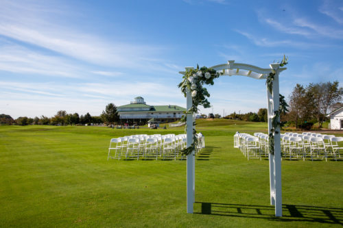 What You Should Do Before Booking a Wedding Venue